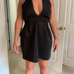Perfect little black dress!